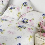 1-35545-richard-inglis-hortensia-duvet-cover-set-595-zoom.jpg