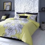 1-37437-zandra-rhodes-keira-duvet-cover-set-apple-2605-zoom.jpg