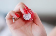 essie-neglelak-ole-caliente-farver-spring-summer-sommer-2012-nail-polish-red-rd-pink-review-anme.jpg