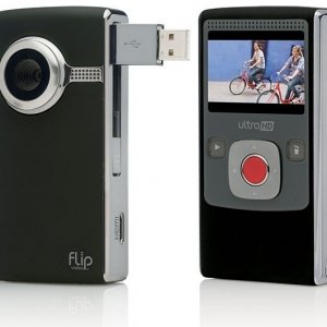 Flip Video UltraHD 4GB Camcorder U260B Brand New, цена в США - 2220 руб, в России аналогов нет