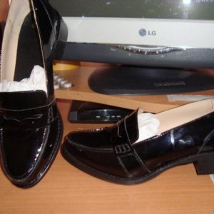 http://www.asos.com//ASOS/ASOS-MIGHT-Patent-Leather-Loafer/Prod/pgeproduct.aspx?iid=1612264