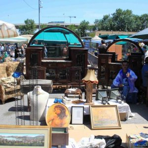 Блошиный рынок