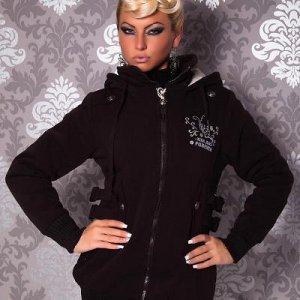 красивая, хорошая и теплая
темно коричневая
размер М
1000 руб