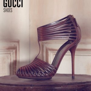 120810 O DesignerListPage A Gucci 01