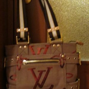 копия louis vuitton
отдам очень дешево