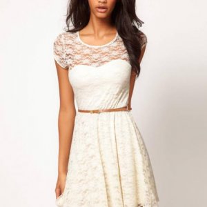 1000р. UK8
Пересылка за Ваш счет.
http://www.asos.com//Asos/Asos-Lace-Skater-Dress-With-Belt/Prod/pgeproduct.aspx?iid=2297367