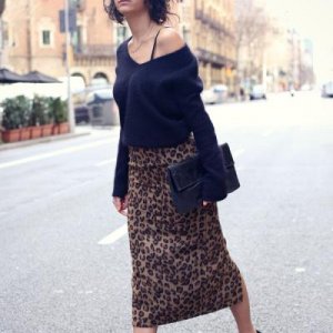 falda lapiz tubo leopardo street style blogger