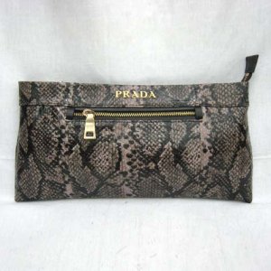 клатч PRADA  к/з 32*16 2000р