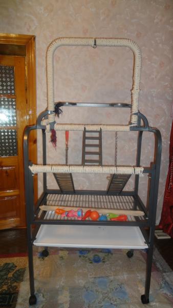 Аруша на стенде 021