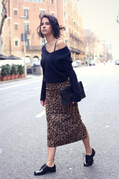 falda lapiz tubo leopardo street style blogger