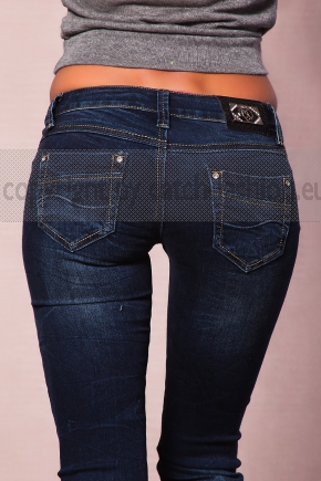 http://www.catch-fashion.eu/Women/Trousers-Skirts/Hipster-Jeans/Crazy-Age-Jeans-Modell-CY025::2115.html
700Р. Р-Р 40 ЕВРОП.