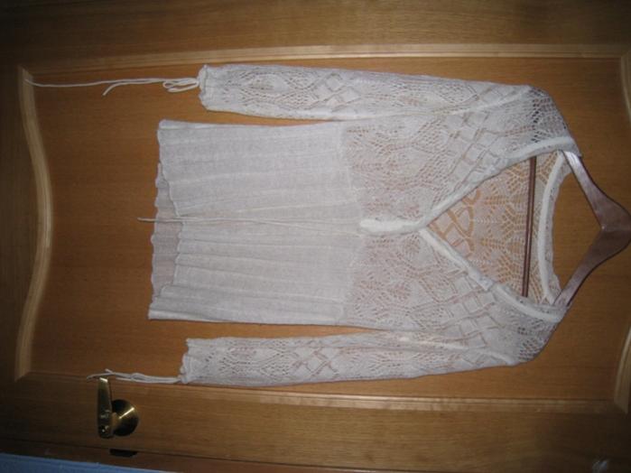 Кофта б/у 44 р Одевала 2 раза. цена 500 руб