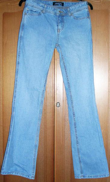 MJR Sales
FAMOUS CATALOG BOOTCUT STRETCH JEAN SZ 2
Price: $8.80