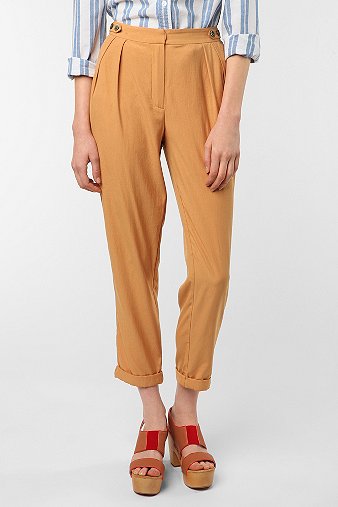 новые брюки urbanoutfitters (US4) 900р.
http://www.urbanoutfitters.com/urban/catalog/productdetail.jsp?isProduct=product&color=079&navAction=jump&pare