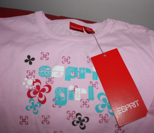 t-shirt long sleeve ESPRIT Baby size 24 month

306 рублей