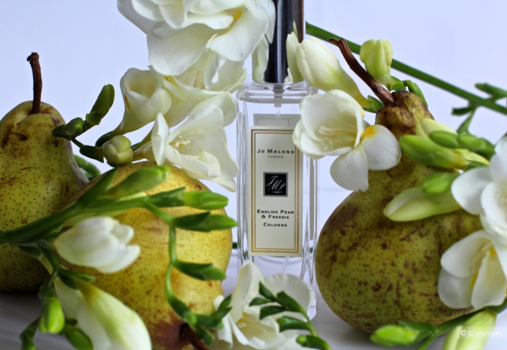 Духи ваниль яблоко. Jo Malone English Pear and Freesia. Аромат Джо Малон English Pear Freesia. Jo Malone London English Pear & Freesia 100 мл. Одеколон Jo Malone English Pear & Freesia.