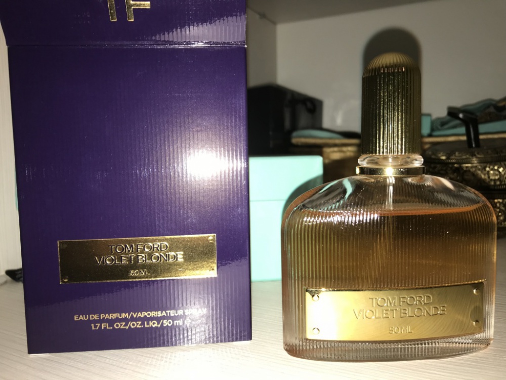 Violet blonde. Tom Ford 50мл. Tom Ford Violet. Tom Ford духи фиолетовые. Violet Парфюм.