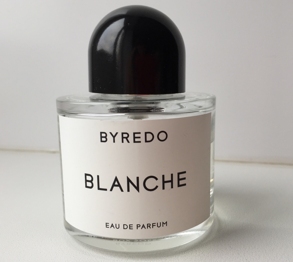 Байредо анималик. Парфюмерная вода Byredo Blanche. Byredo Blanche 100ml. Духи Blanche Byredo 100мл. Байредо Бланш духи.