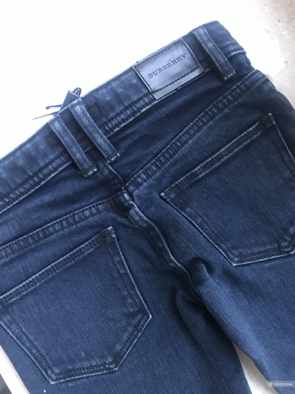 Джинсы Burberry, р.5