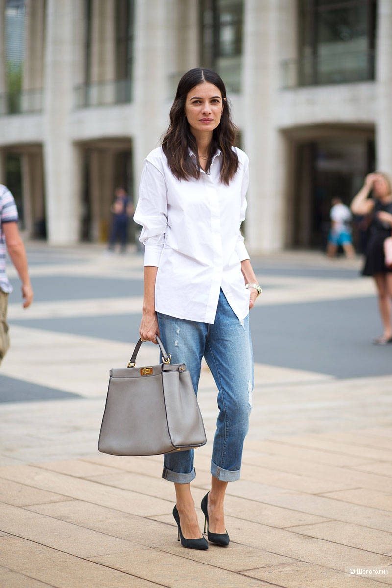 Белая рубашка женская фото стильная с джинсами