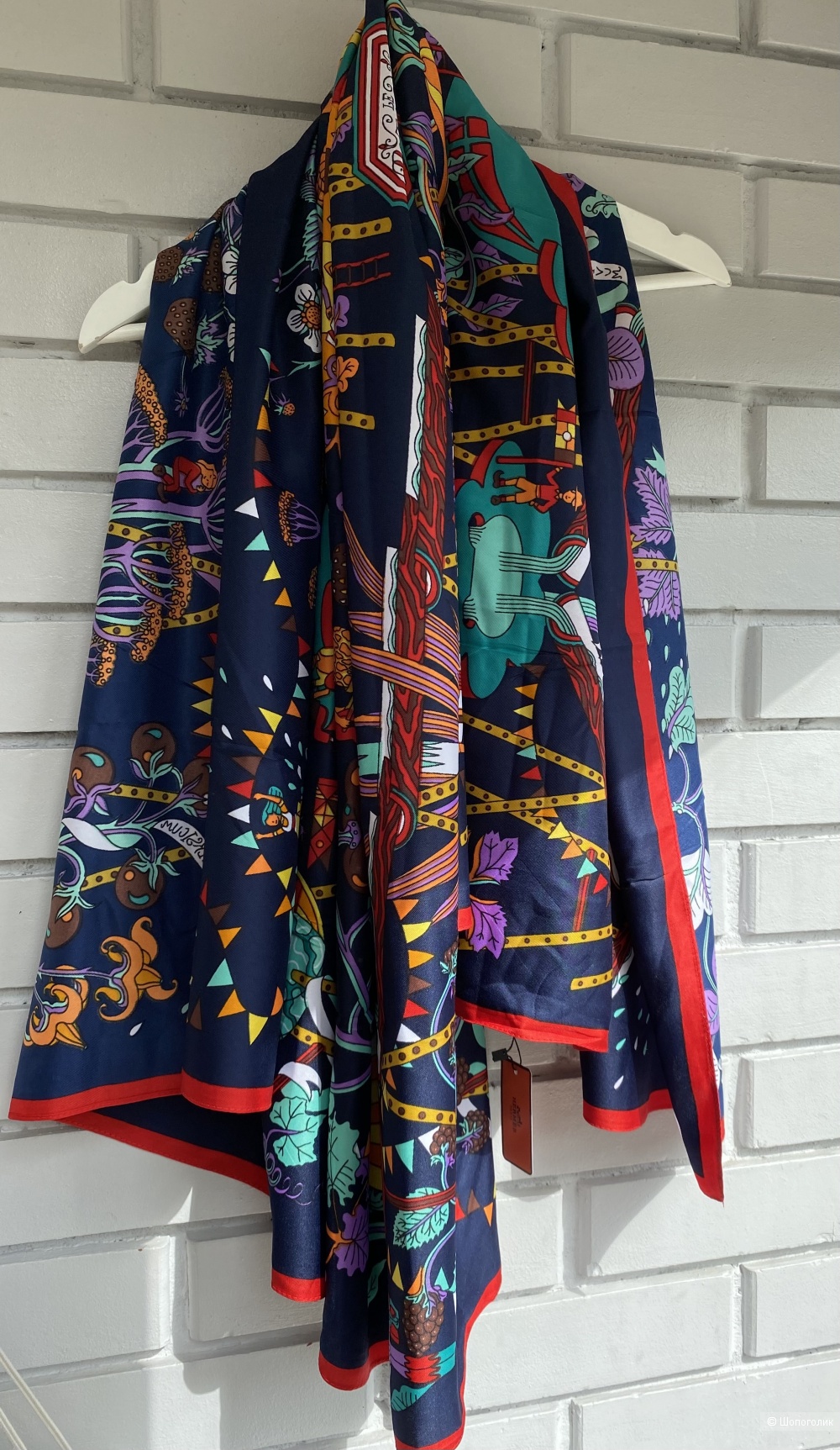 Платок в стиле  Hermes , 140*140