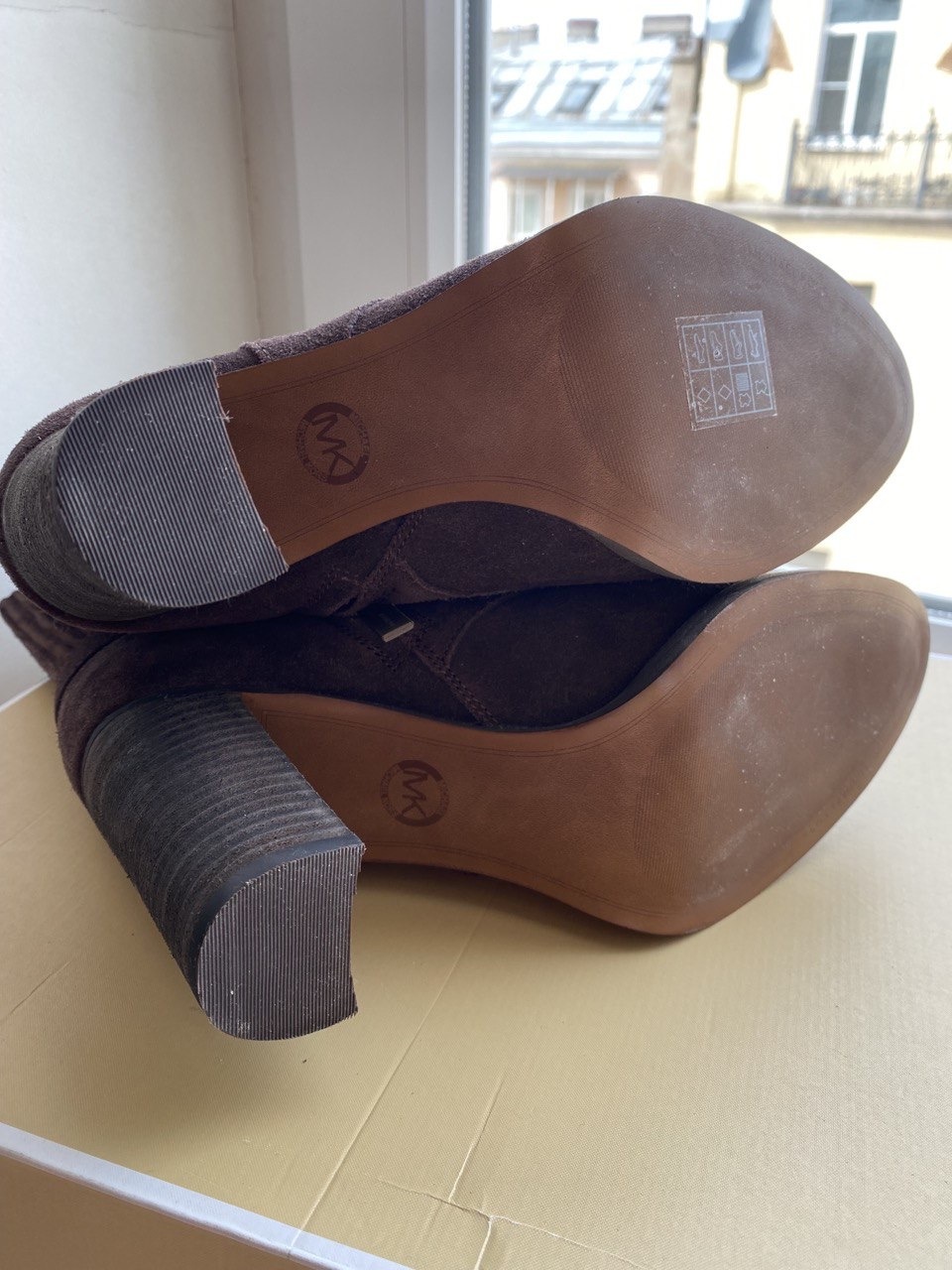 Ботильоны Michael Kors 40