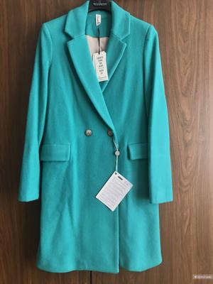 Пальто Souvenir Clubbing. IT M (42/44 RU)