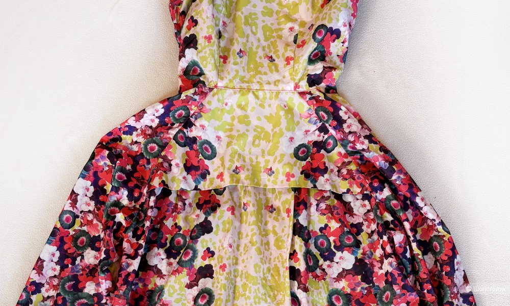 Ветровка PINKO 42-44Rus