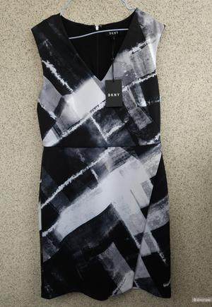 Платье DKNY, 46