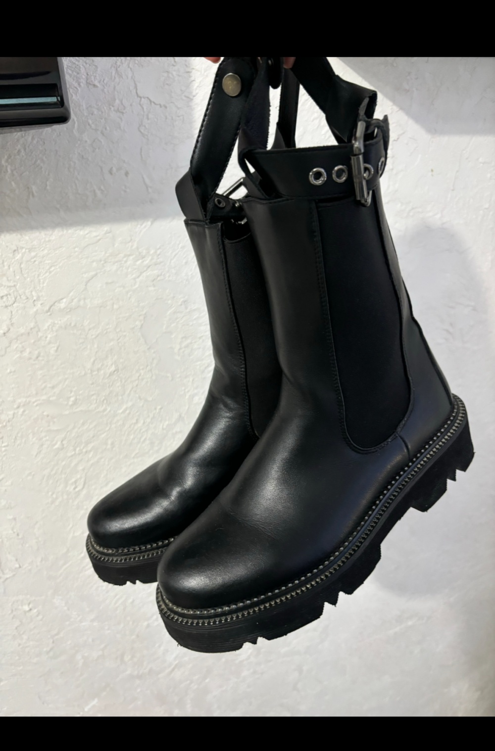 Ботинки кожаные 38р.