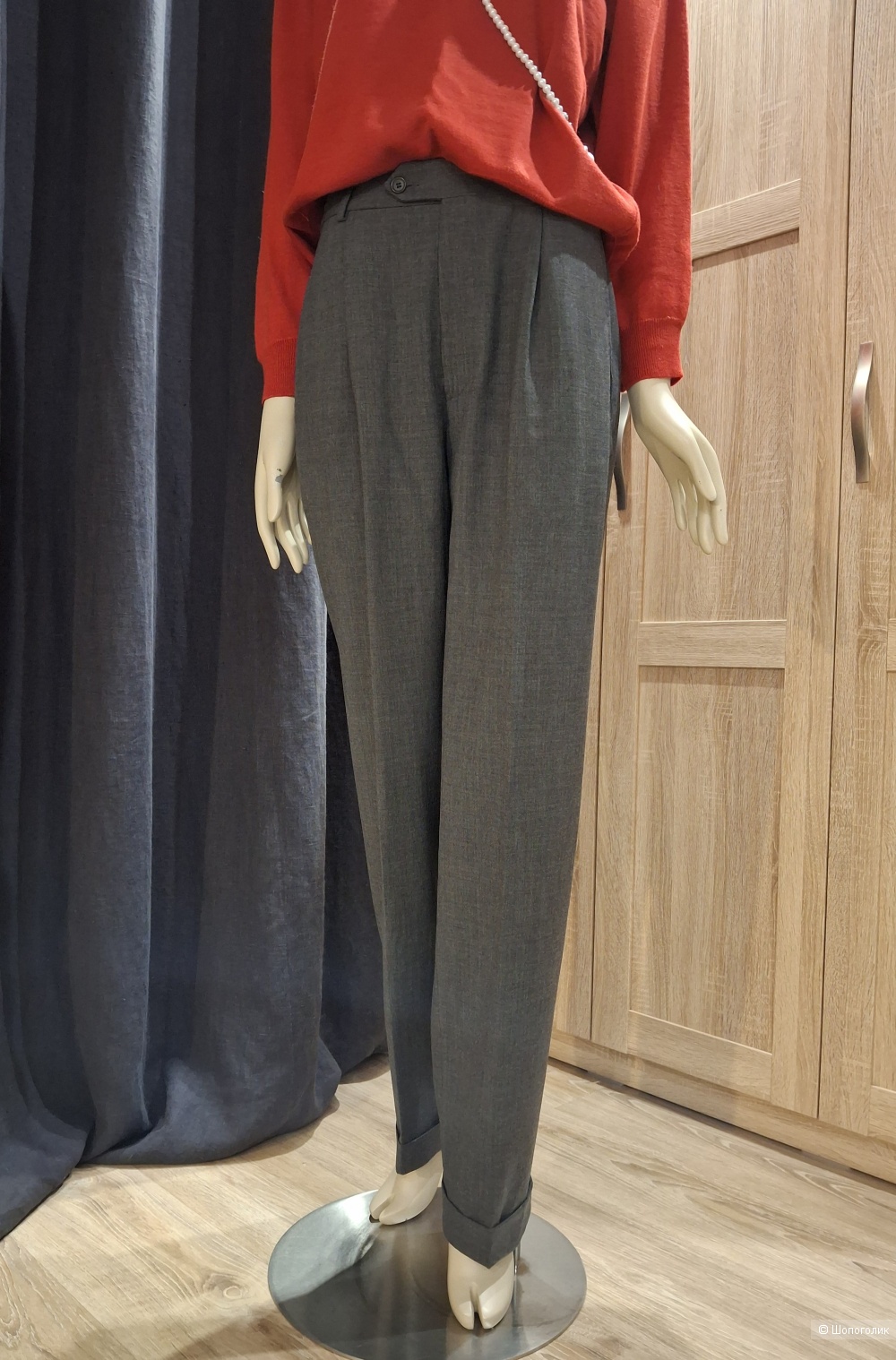 Шерстяные брюки Hugo Boss/48