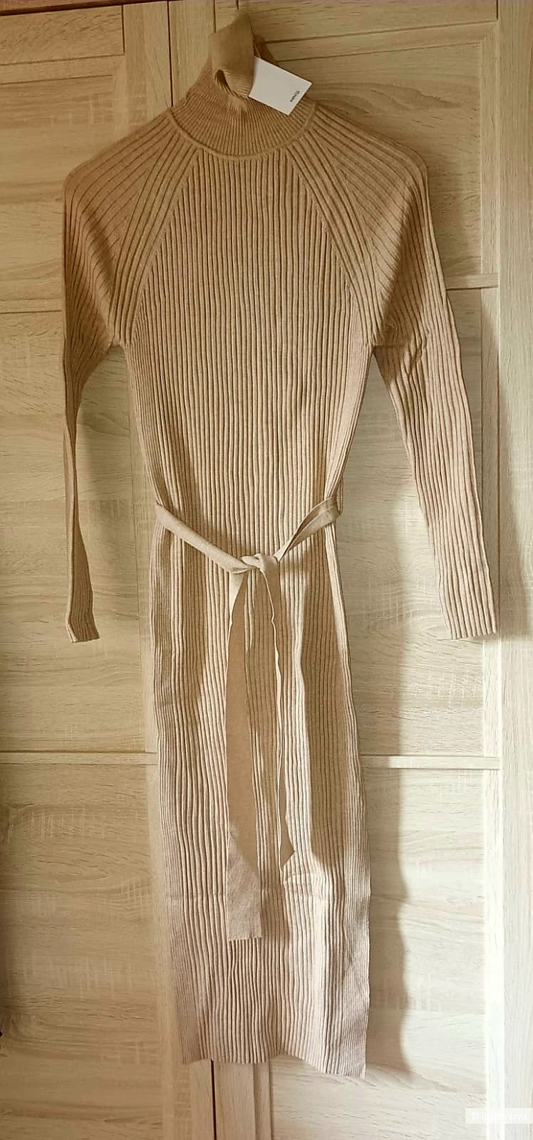 Платье Mango/M