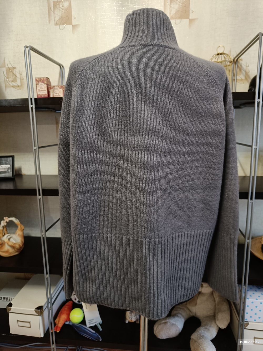 Свитер из кашемира Cashmere Studio. Размер: 44-46