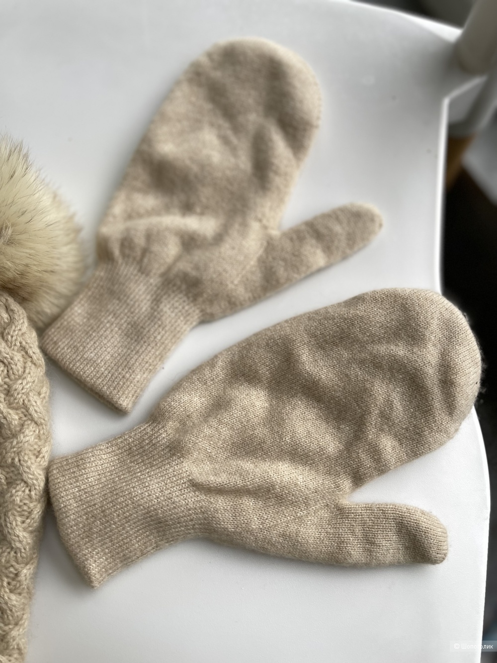 Кашемировая шапка и перчатки