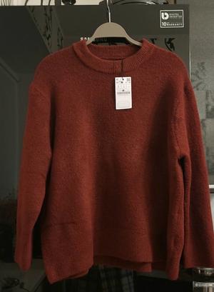 Свитер Stradivarius р.S