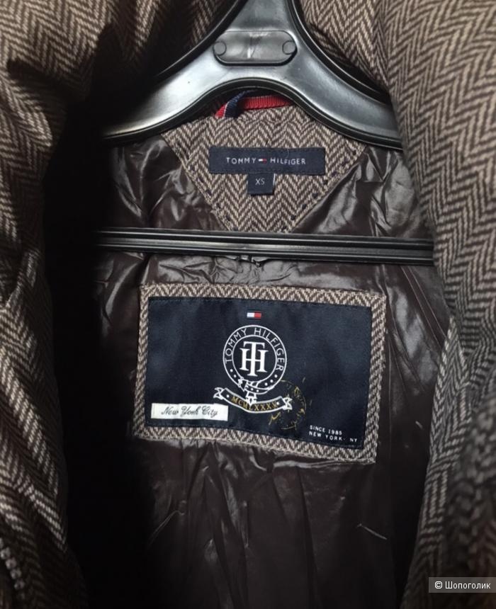 Куртка Tommy Hilfiger (размер XS)