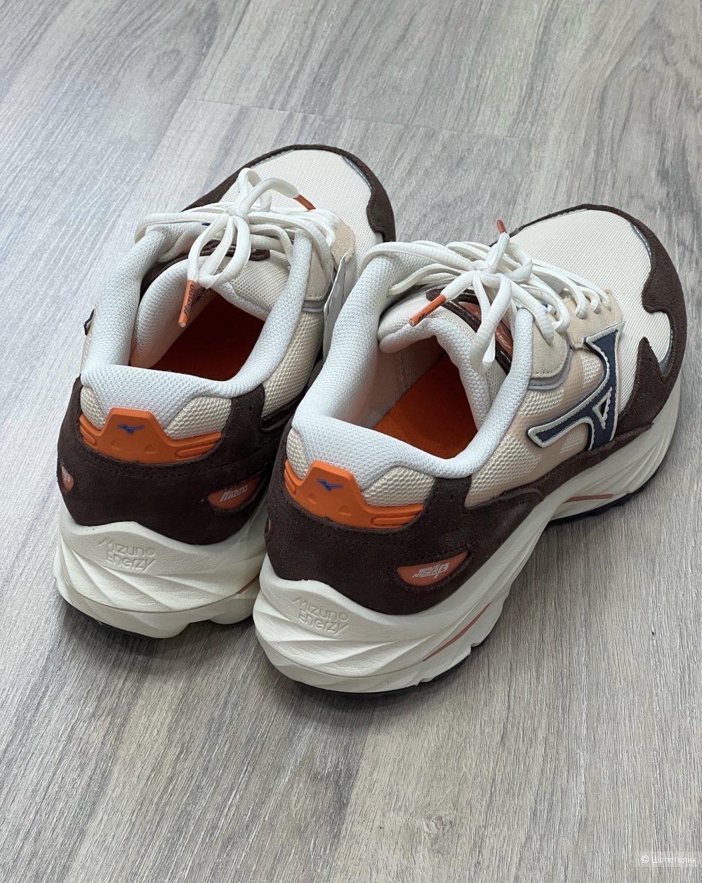 Кроссовки Mizuno Wave Rider Beta. Размер Евр 42,5 US 9,5