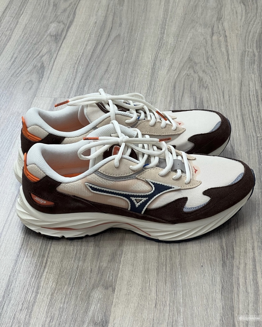 Кроссовки Mizuno Wave Rider Beta. Размер Евр 42,5 US 9,5