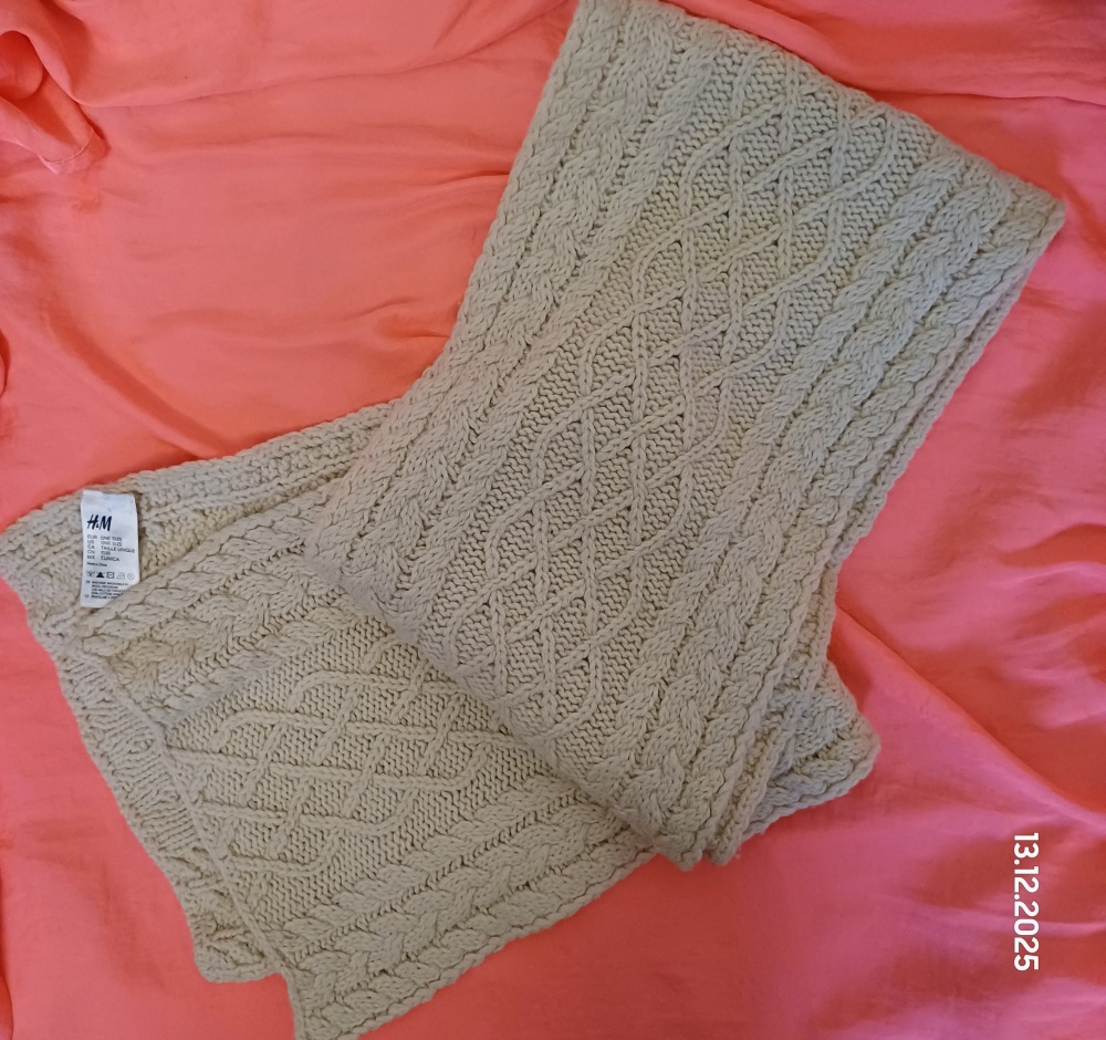 Шарф Hm, one size, 31 на 202