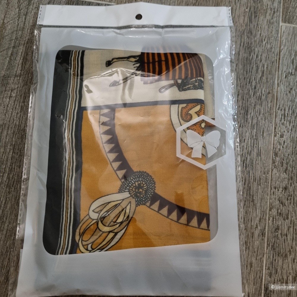 Платок no name 70*70