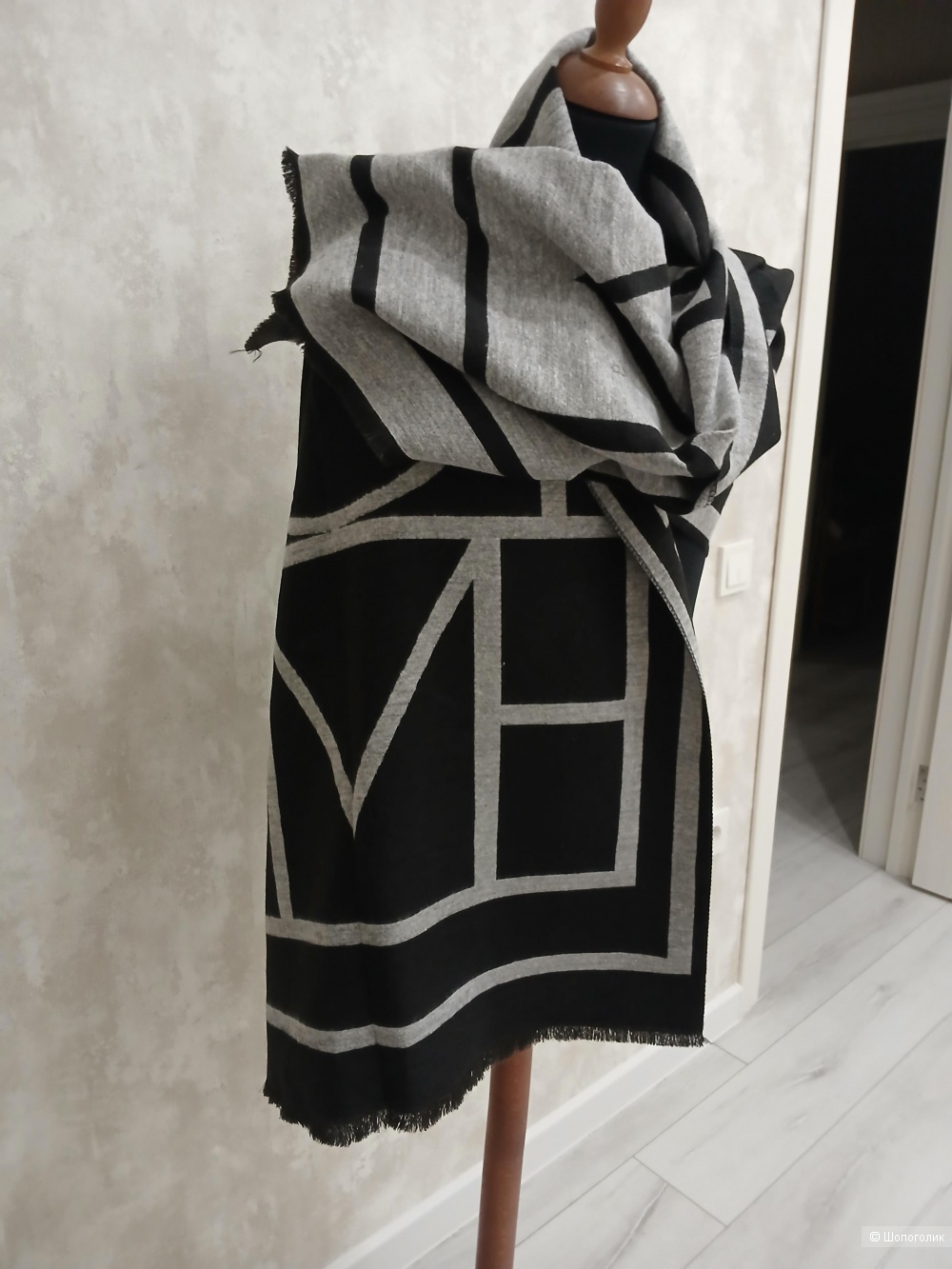 Палантин Toteme р.xl