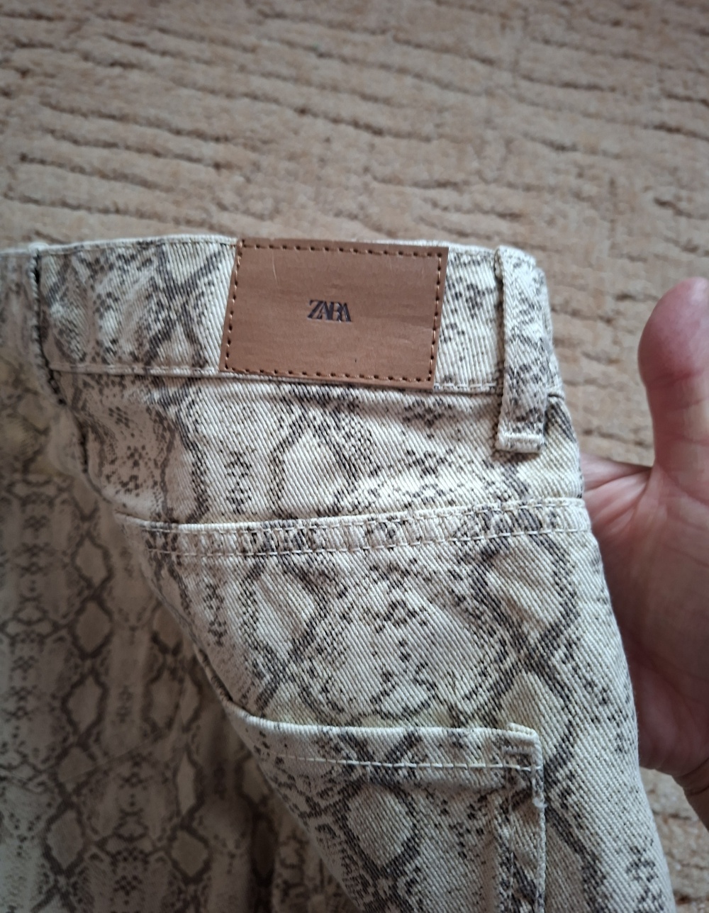 Брюки /джинсы zara 38 размер