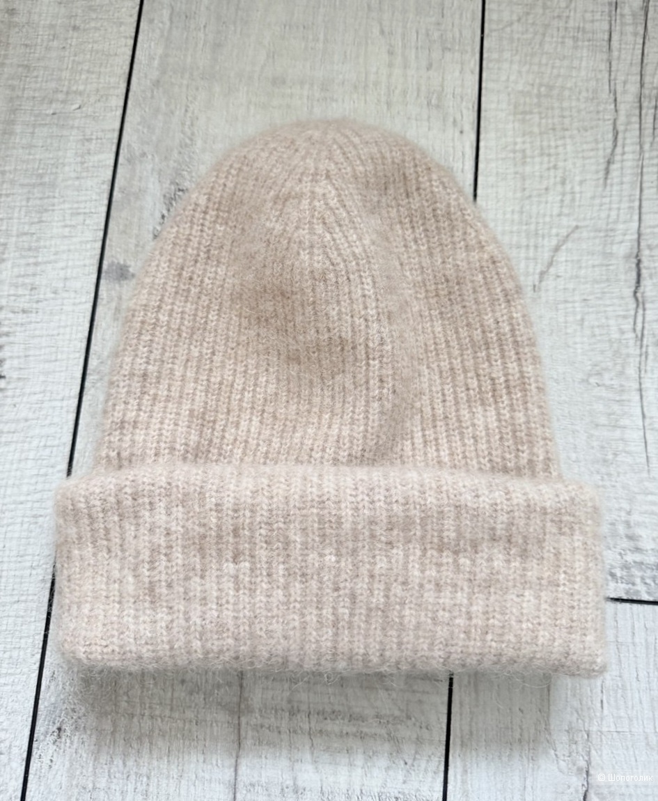 Шапка Arket