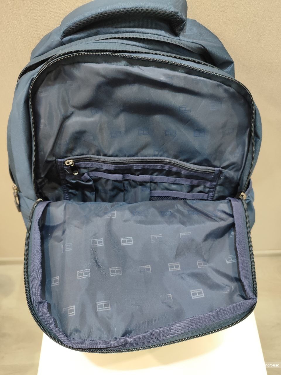 Рюкзак Tommy Hilfiger