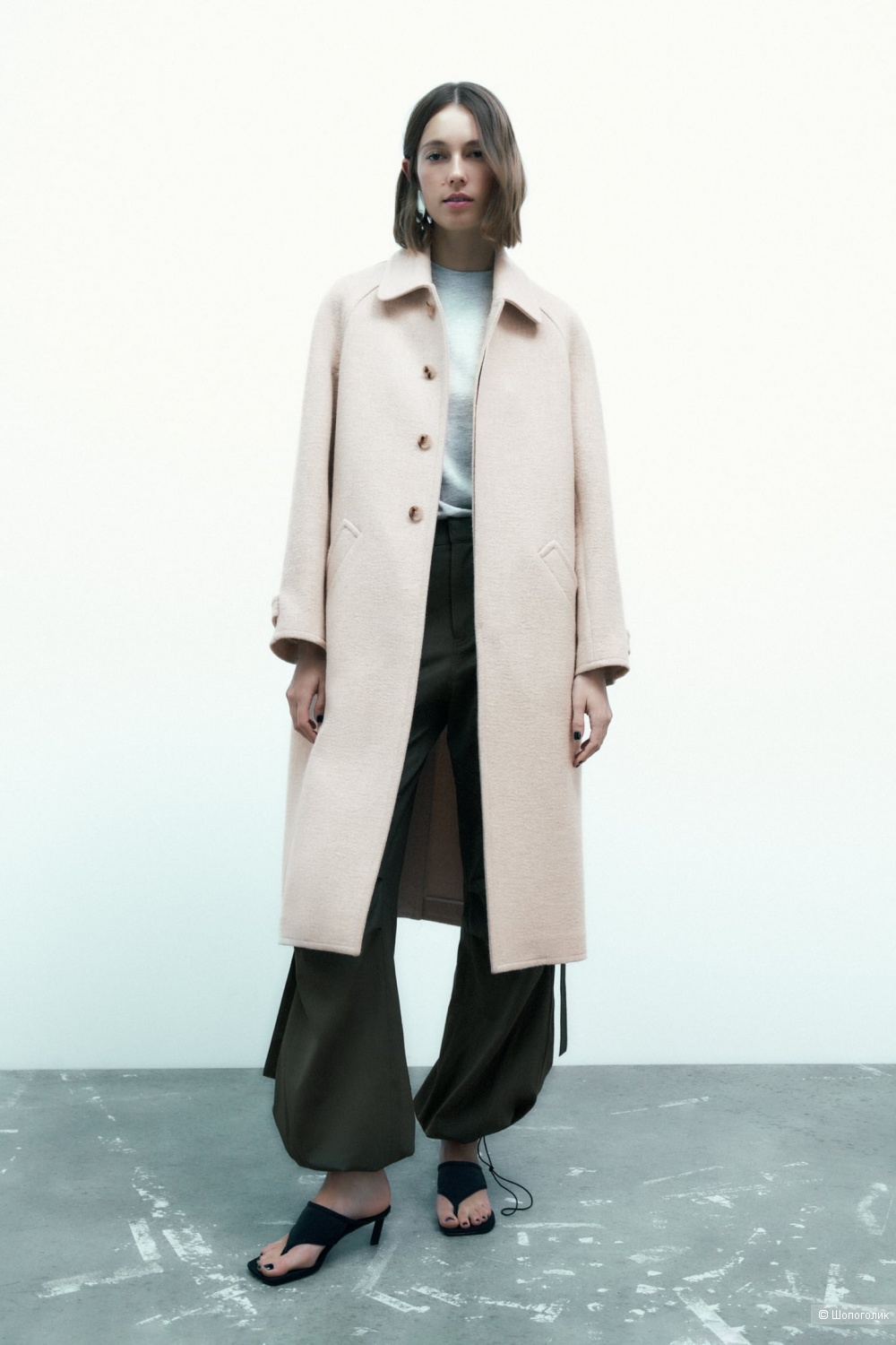 Пальто  Zara, размер  L