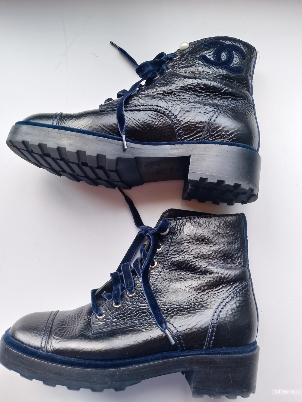 Ботинки Chanel с бархатным декором, 40