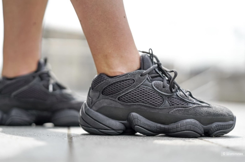 Кроссовки Adidas YEEZY размер 39,5/38,5