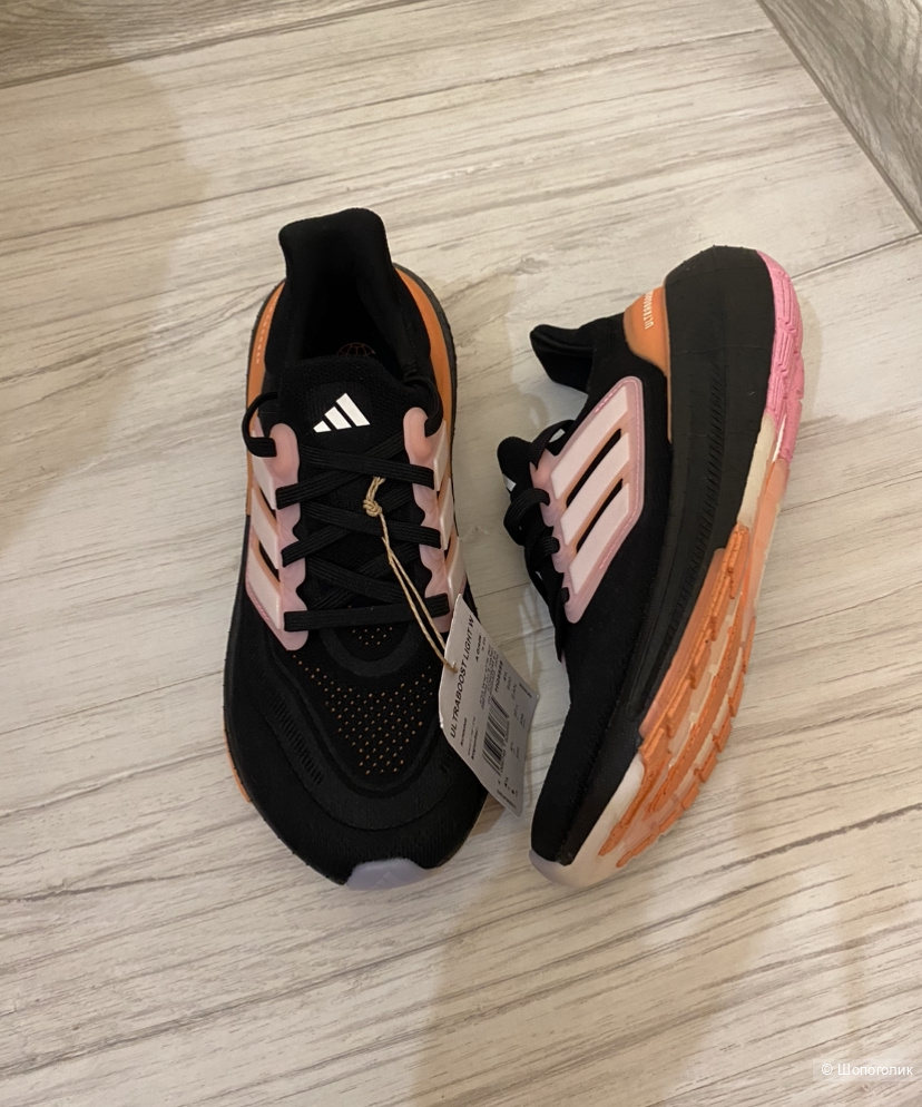 Кроссовки Adidas 37