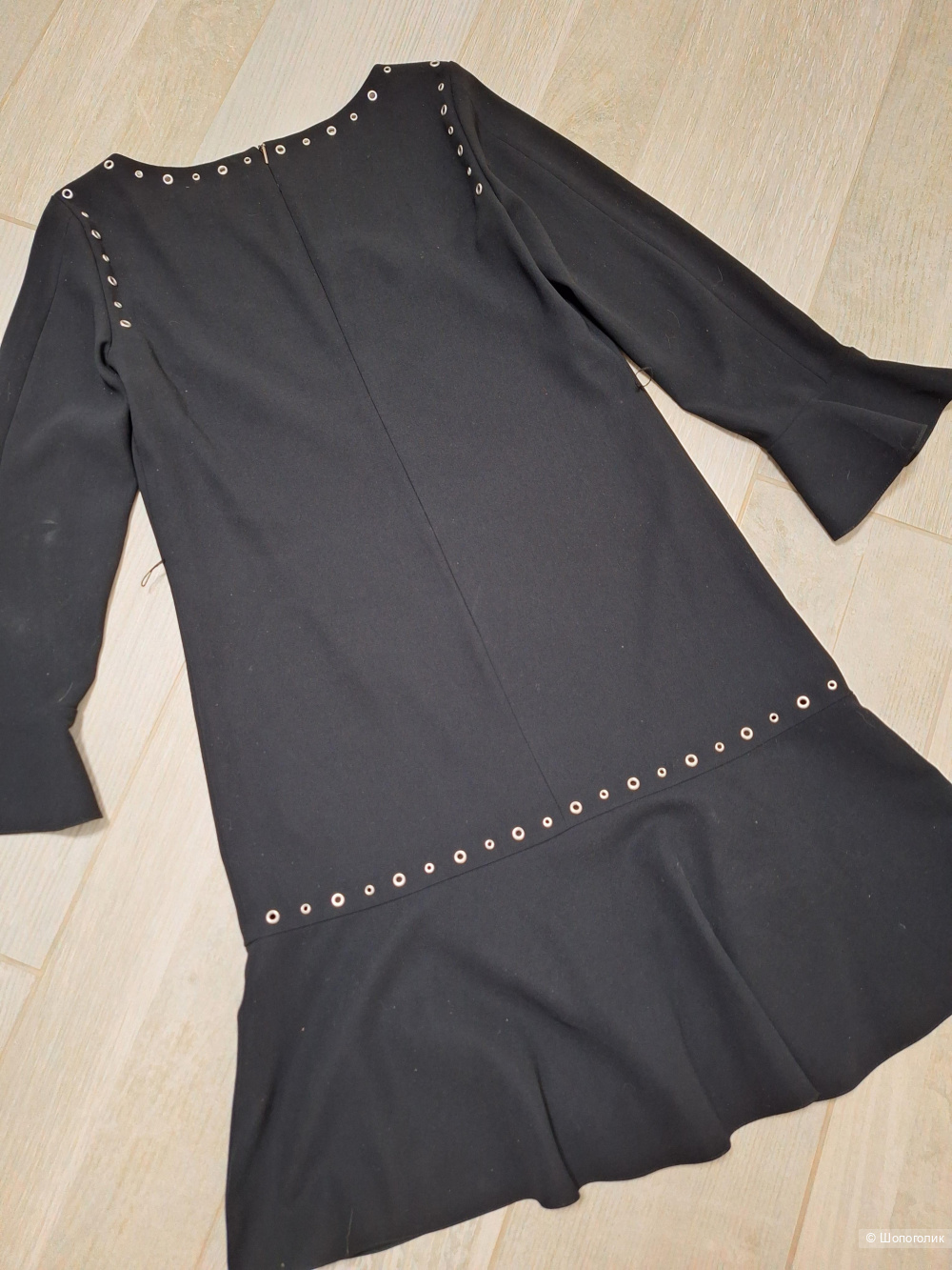 Платье hugo boss 44-46 размер