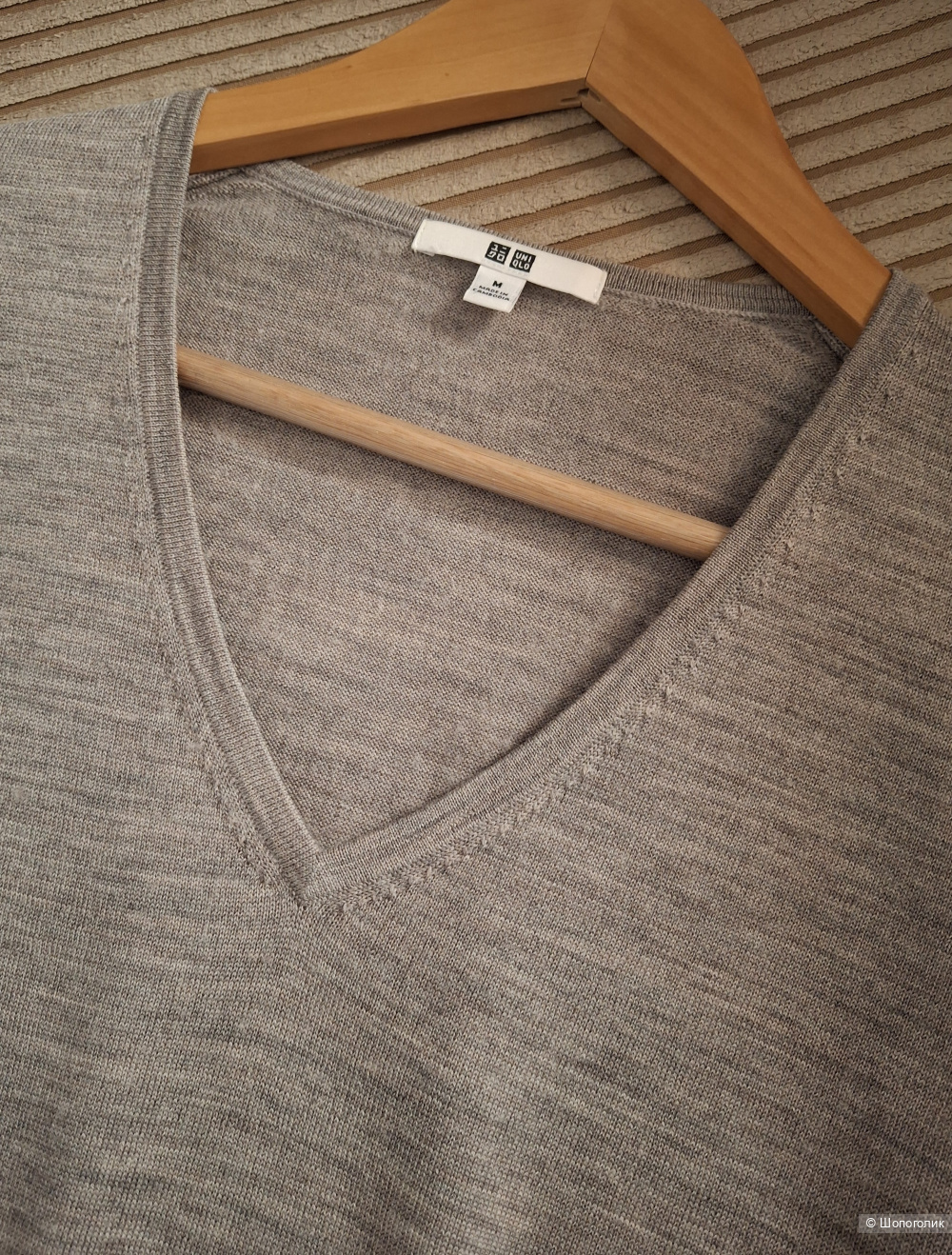 Шерстяной пуловер Uniqlo/M